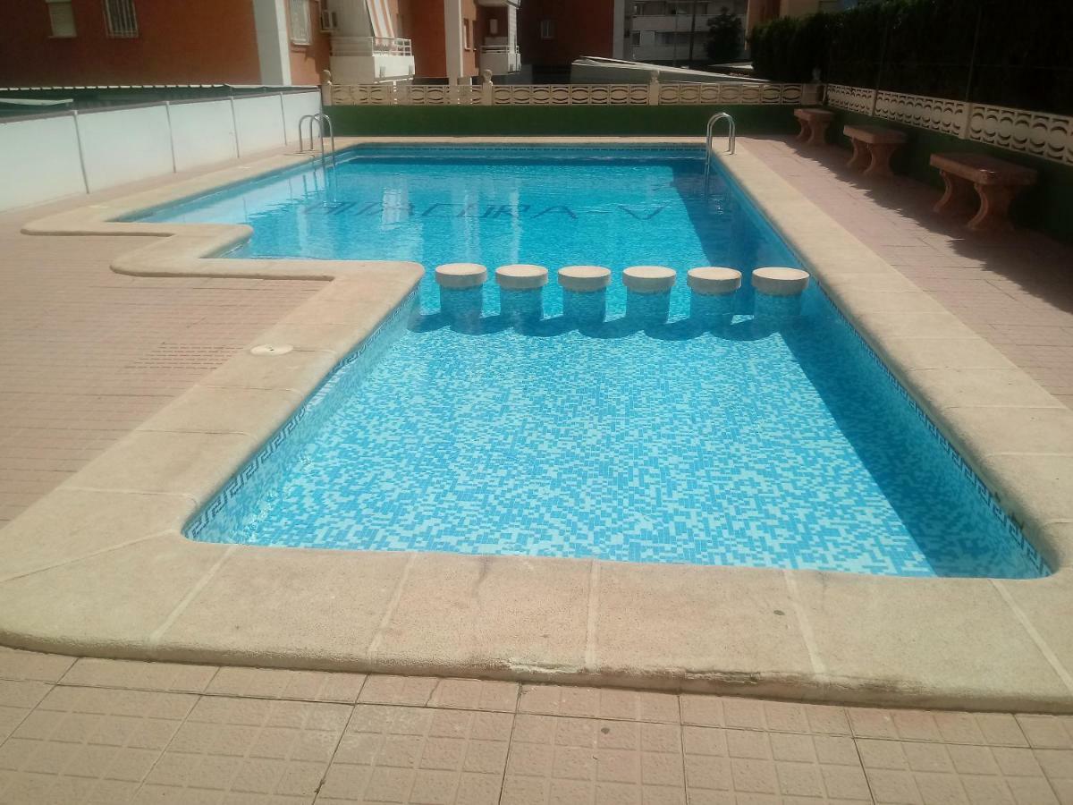 Apartamentos Gandia Grau Y Playa 3000 Luaran gambar