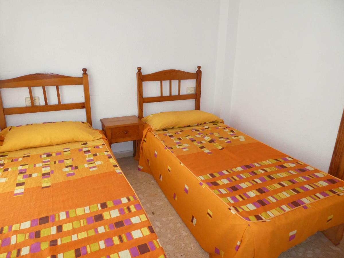Apartamentos Gandia Grau Y Playa 3000 Luaran gambar